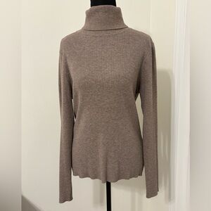 Fashion Nova Taupe turtle Neck ribbed knit Sweater basic Size Large